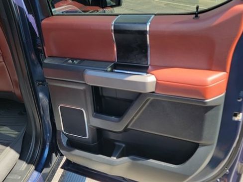 Used 2019 Ford F150 Platinum w/ Technology Package AWD/4WD image 48