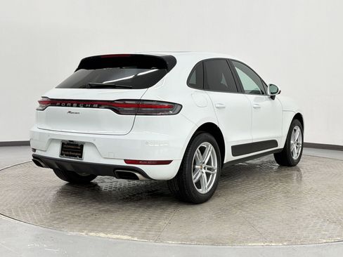 Used 2021 Porsche Macan image 9