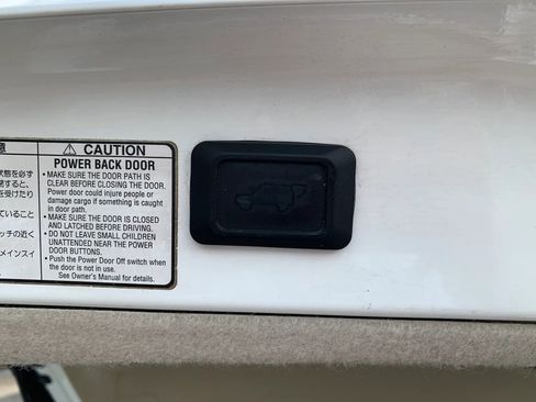 Used 2005 Lexus RX 330 FWD image 25