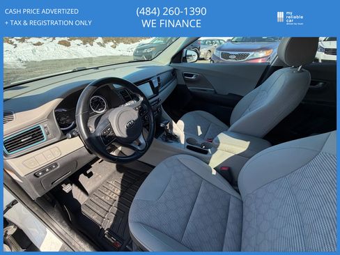 Used 2019 Kia Niro LX image 21