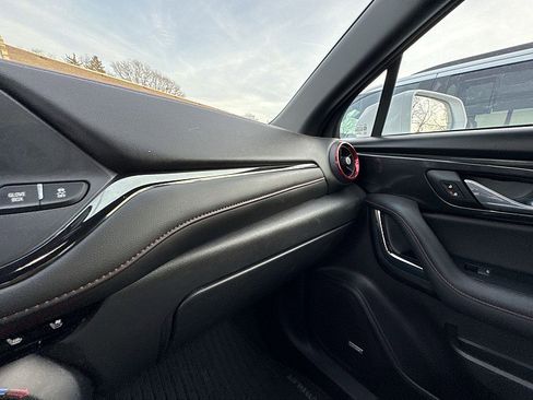 Used 2019 Chevrolet Blazer RS image 14