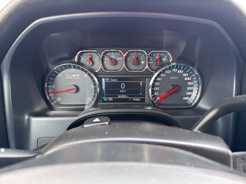 Used 2018 Chevrolet Silverado 1500 LT w/ All Star Edition image 40