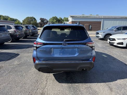 Used 2025 Subaru Forester Premium w/ Convenience Package #1 AWD/4WD image 7