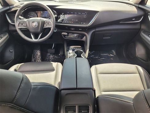 Used 2023 Buick Envision Essence image 13