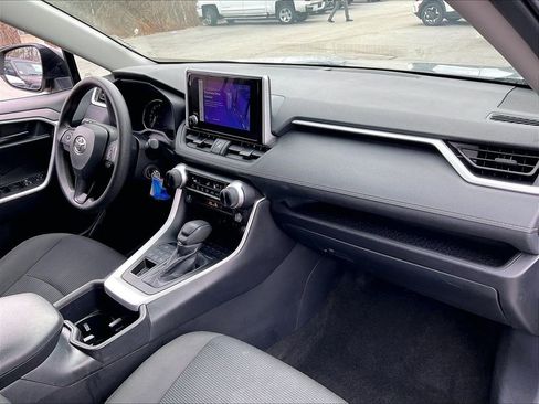 Used 2025 Toyota RAV4 LE image 13