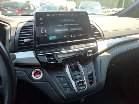 Used 2025 Honda Odyssey Sport-L image 17
