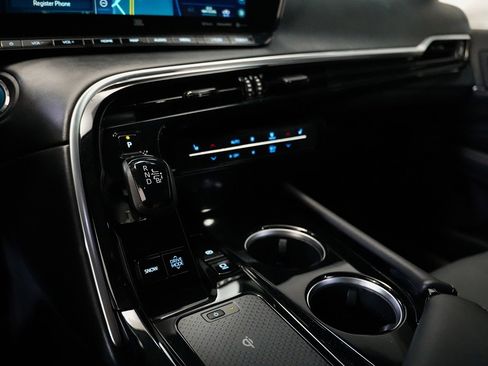 Used 2022 Toyota Mirai w/ Advanced Technology Package RWD image 18