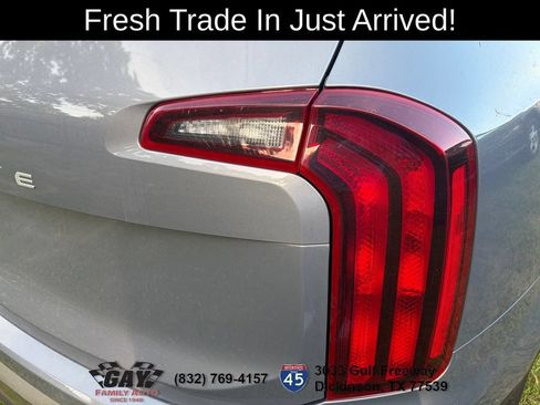 Used 2025 Kia Telluride S FWD image 9