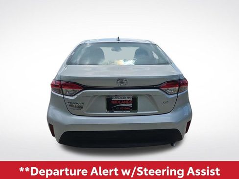 Used 2023 Toyota Corolla LE FWD image 5