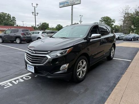 Used 2021 Chevrolet Equinox Premier FWD image 9