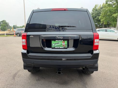 Used 2016 Jeep Patriot Sport FWD image 10