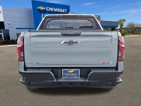 Used 2025 Chevrolet Silverado EV RST AWD/4WD image 25
