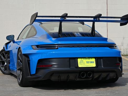 Used 2023 Porsche 911 GT3 RS w/ Weissach Package RWD image 6
