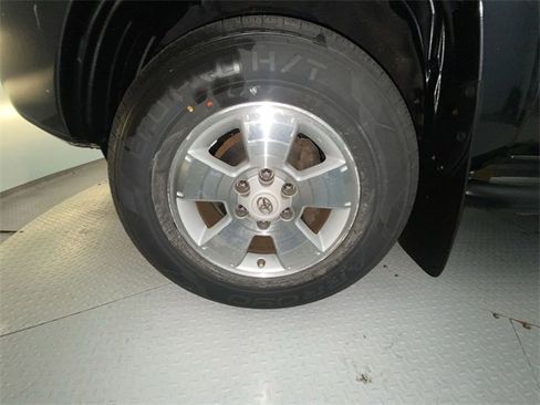 Used 2015 Toyota Tacoma PreRunner image 10