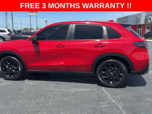 Used 2025 Honda HR-V Sport image 5