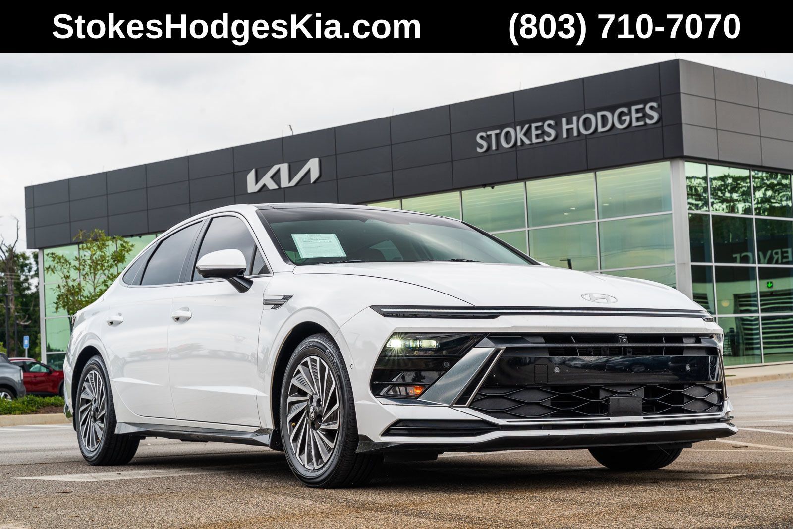 Used 2024 Hyundai Sonata Limited FWD image 1