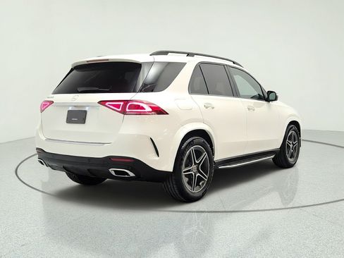 Used 2022 Mercedes-Benz GLE 350 w/ AMG Line Exterior image 5