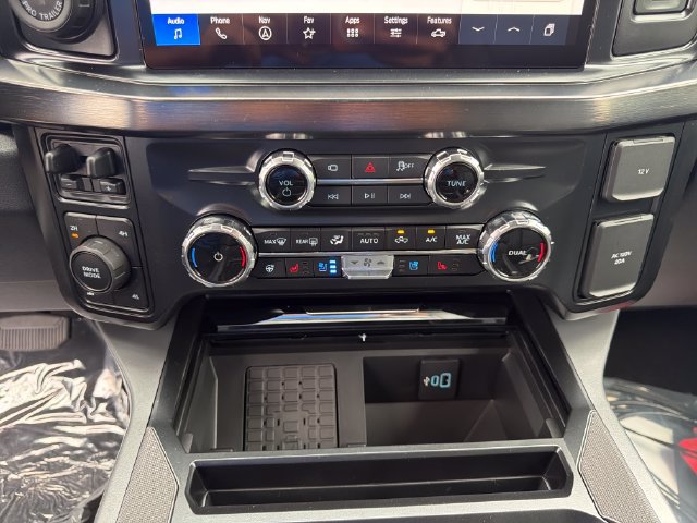 New 2026 Ford F350 Lariat w/ Black Appearance Package AWD/4WD image 31
