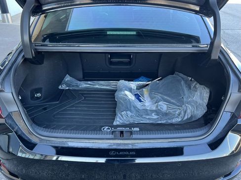 Used 2024 Lexus ES 350 Luxury w/ Accessory Package (Z2) image 27