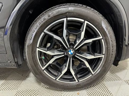 Used 2023 BMW X4 xDrive30i w/ M Sport Package AWD/4WD image 22