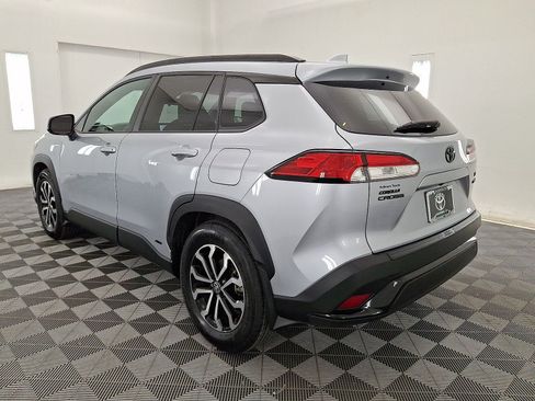 Used 2023 Toyota Corolla Cross AWD Hybrid w/ Moonroof Package image 13