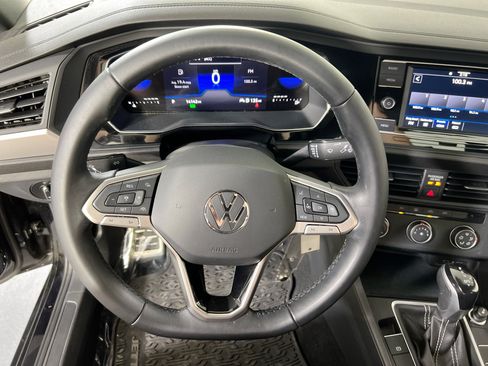 Used 2023 Volkswagen Jetta Sport FWD image 11