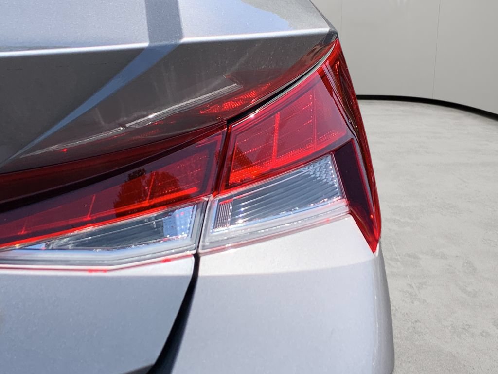 Certified 2023 Hyundai Elantra SEL FWD image 13
