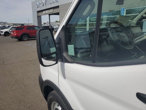 Used 2024 Ford Transit 250 148 Medium Roof image 10