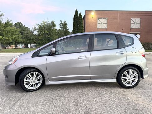 Used 2009 Honda Fit Sport image 29