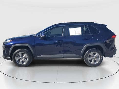 Used 2022 Toyota RAV4 XLE image 6