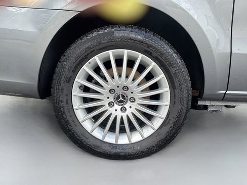 Used 2023 Mercedes-Benz Metris Passenger image 13