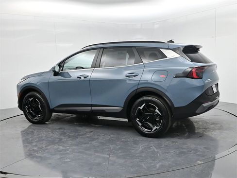 New 2026 Kia Sportage AWD Hybrid image 5