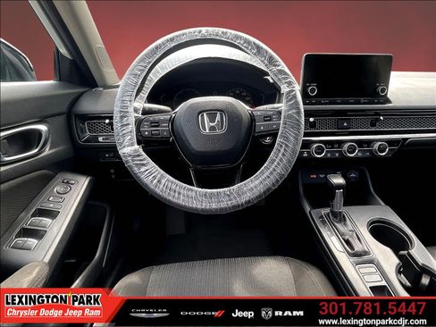 Used 2022 Honda Civic EX image 8