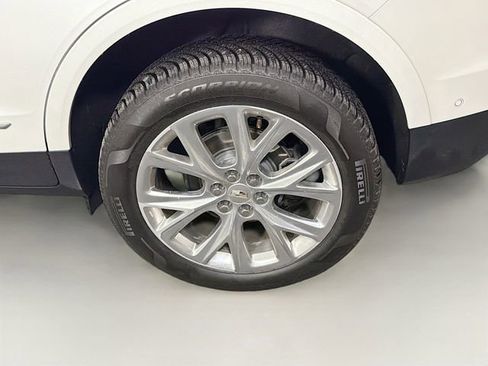 Used 2020 Cadillac XT5 Premium Luxury image 34