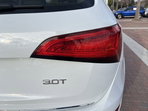 Used 2016 Audi Q5 3.0T Prestige w/ Prestige Package image 46