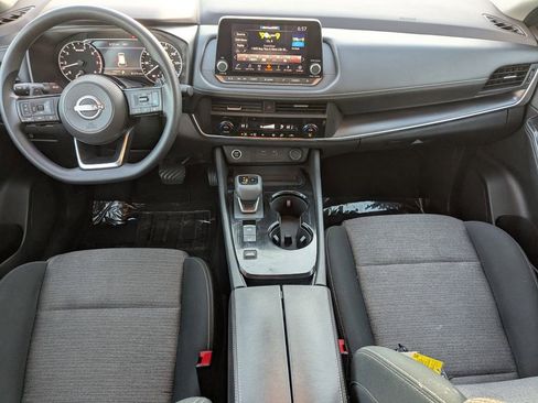 Used 2023 Nissan Rogue SV FWD image 15
