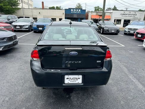 Used 2011 Ford Focus SES w/ 401A Rapid Spec Order Code FWD image 8