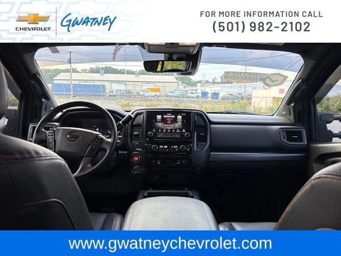 Used 2023 Nissan Titan PRO-4X w/ Pro-4x Convenience Package AWD/4WD image 29
