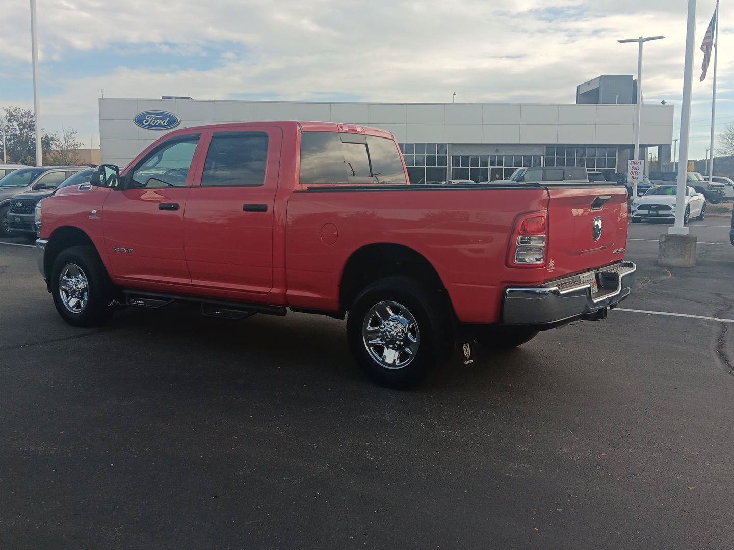 Used 2020 RAM 3500 Tradesman AWD/4WD image 10