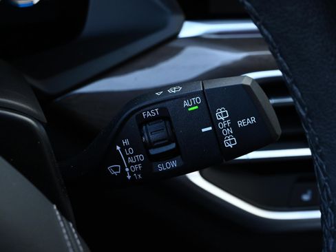 Certified 2023 BMW X5 xDrive40i w/ Premium Package image 31