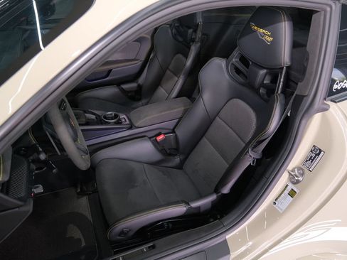 Used 2024 Porsche 911 GT3 RS RWD image 17