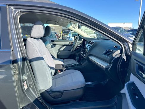 Used 2019 Subaru Outback 2.5i Premium w/ Popular Package #2 image 26