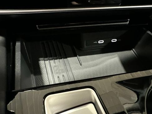 Certified 2026 Volkswagen Atlas SE AWD/4WD image 67