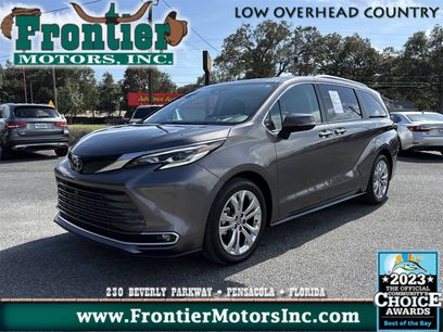 Used 2023 Toyota Sienna Platinum