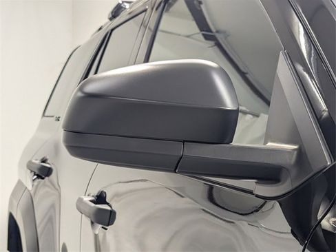 Used 2025 Toyota 4Runner SR5 image 30