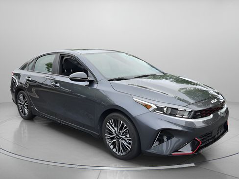 Used 2023 Kia Forte GT-Line w/ GT-Line Premium Package FWD image 8