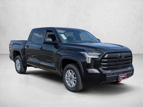 New 2026 Toyota Tundra SR5 AWD/4WD image 7