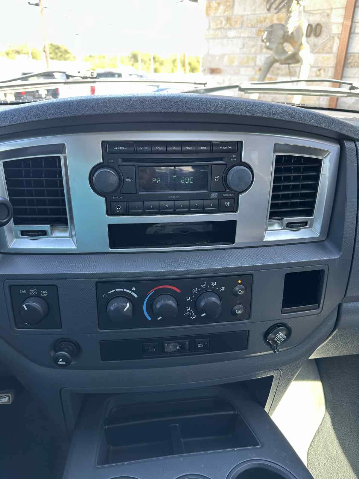 Used 2008 Dodge Ram 2500 Truck SLT AWD/4WD image 14