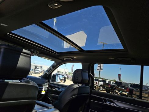 New 2025 Jeep Wagoneer Series II w/ Premium Group I image 28