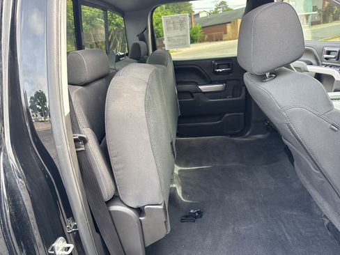 Used 2018 Chevrolet Silverado 1500 LT w/ LPO, Black Pack AWD/4WD image 39